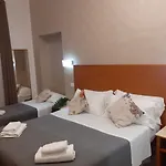 ゲストハウス Napoleone Luxury 3*