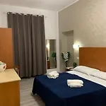 ゲストハウス Napoleone Luxury 3*