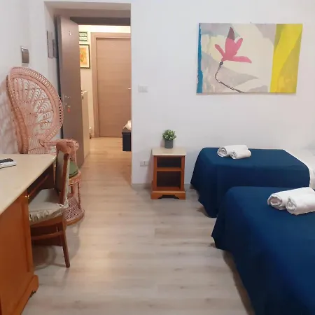 Pensión Napoleone Luxury 3*