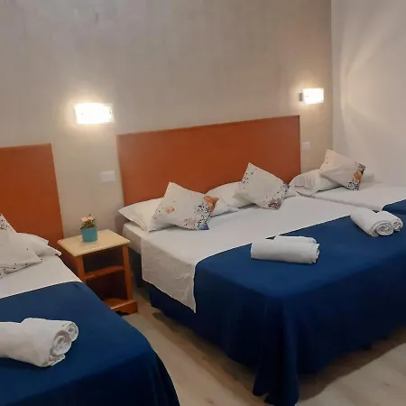 Pensión Napoleone Luxury