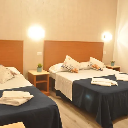 Pensión Napoleone Luxury 3*