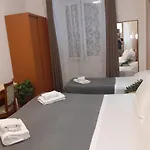 Πανσιόν Napoleone Luxury