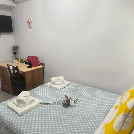 Pensión Napoleone Luxury 3*