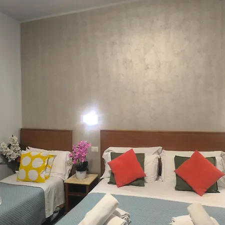 Πανσιόν Napoleone Luxury 3*