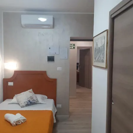 Casa de hóspedes Napoleone Luxury