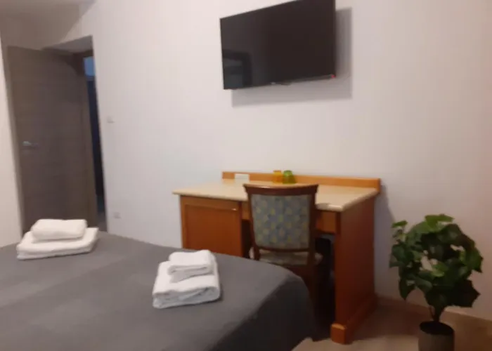 Pensión Napoleone Luxury