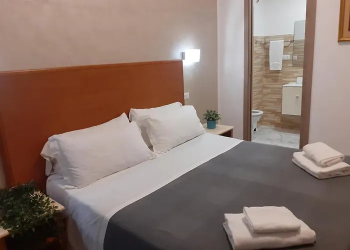 Pensión Napoleone Luxury 3*