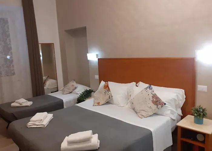 Pensión Napoleone Luxury 3*