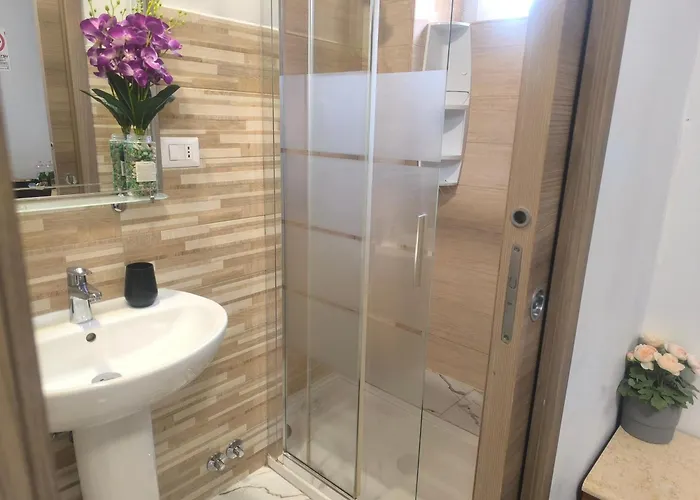 Napoleone Luxury Pensión 3*